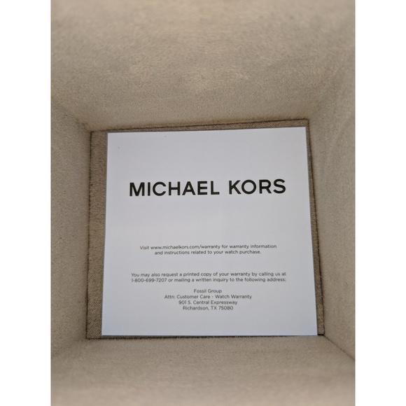 NWT Authentic Michael Kors Gold Runway Watch - Picture 5 of 5
